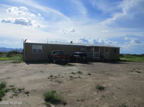 1453 Taylor Rd, Willcox, AZ 85643-3112
