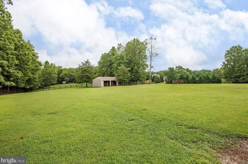 9600 T Pat Rd, Spotsylvania VA  22551-5352 exterior