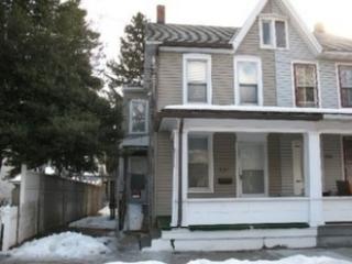 227 Penn St, Highspire PA  17034-1228 exterior