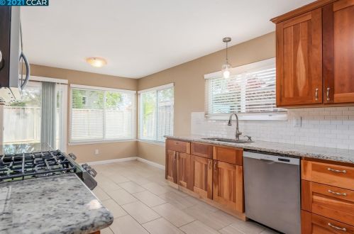 5248 Theresa Way, Livermore CA  94550-2341 exterior