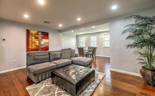 53 Fairfield St, Milford CT  06460-5149 exterior