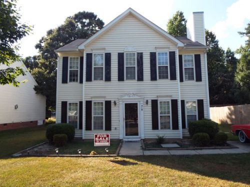518 Laurens Way, Knightdale, NC 27545-7633