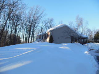 205 Main St, Sandown NH  03873-2100 exterior