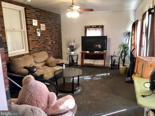 7 2nd St, Highspire PA  17034-1001 exterior