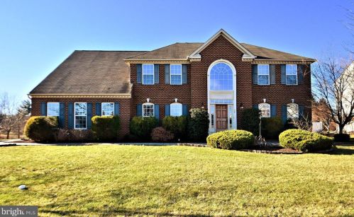 38 Lubold Rd, Pottstown, PA 19465-6610
