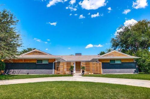 10254 Carry Back Cir, Dallas, TX 75229-5812