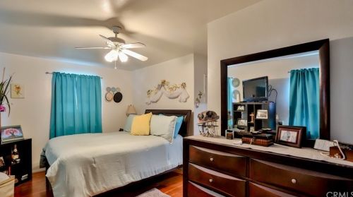 4561 Adenmoor Ave, Lakewood CA  90713-2515 exterior