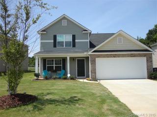 4401 Davis Meadows Dr, Charlotte, NC 28216