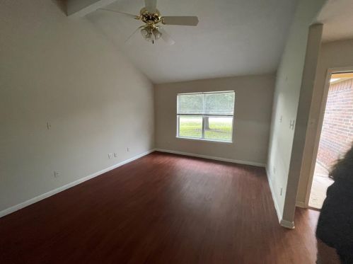 16375 Full Moon Ct, Conroe TX  77302-5483 exterior