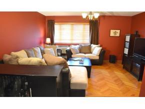 370 91st St, Brooklyn NY 11209-5860 exterior