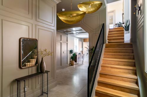 330 Pike St, Covington KY 41011-2127 exterior