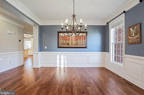 16143 Jordan Crest Ct, Haymarket VA  20169-4943 exterior