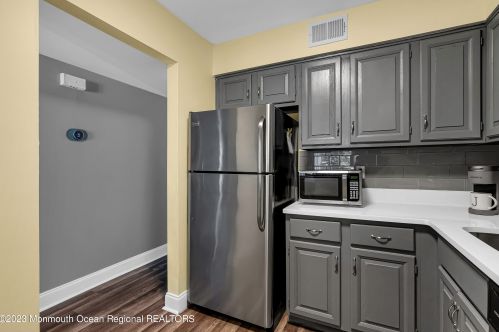 18 Woodmere Ct, East Freehold NJ  07728-4016 exterior