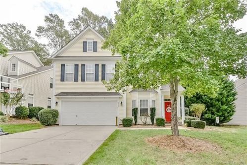 1527 Callender Ln, Charlotte, NC 28269-1331