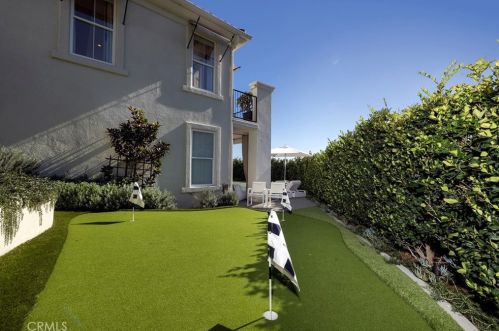 12 Tidal Surf, Newport Beach CA  92657-1905 exterior