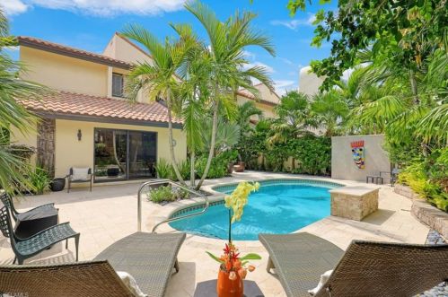 49 Las Brisas Way, Naples, FL 34108-8295
