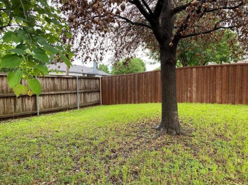 1003 Cruise St, Denton TX  76207-8137 exterior