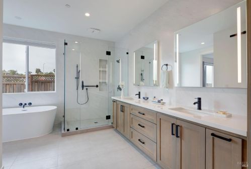 3711 Llyn Glaslyn Pl, Santa Rosa CA  95403-0950 exterior