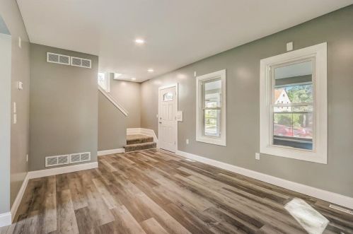 2689 Milwaukee St, Madison WI  53704-5153 exterior