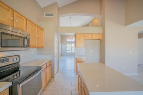 18226 Sky Hawk Dr, Sun City, AZ 85374