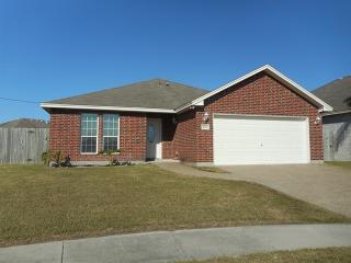 3157 Boar Thicket Dr, Corpus Christi TX  78414-3788 exterior