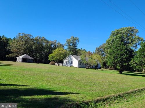 12206 Webb Farm Rd, Farmington, DE 19950-5107