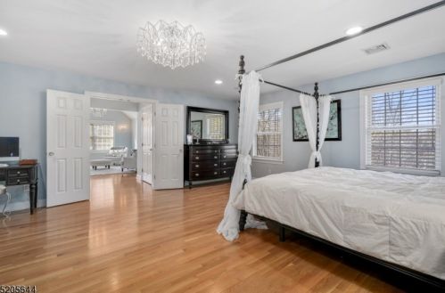 409 Beverwyck Rd, Parsippany NJ  07054-1537 exterior