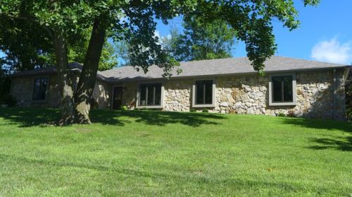640 High Dr, Carmel, IN 46033-2340