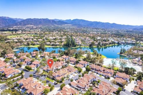 1 Palmera, Trabuco Canyon, CA 92688-1305