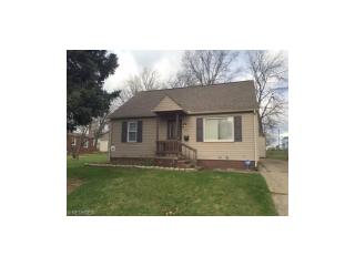 1513 23rd St, Canton, OH 44709-3403