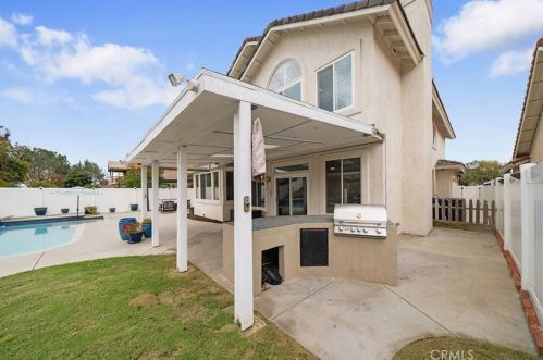 31695 Corte Rosario, Temecula CA  92592-6479 exterior