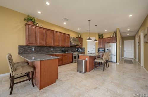 3003 Camino Del Rio, Bullhead City AZ  86442-7885 exterior