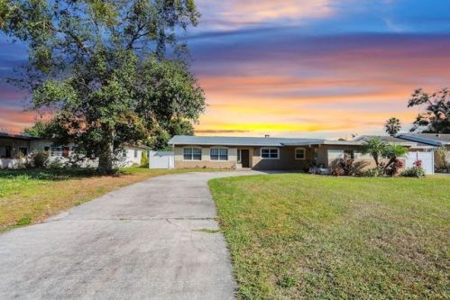 1833 Marcia Dr, Orlando, FL 32807-6355