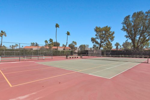 43211 Lacovia Dr, Indio CA  92203-8016 exterior