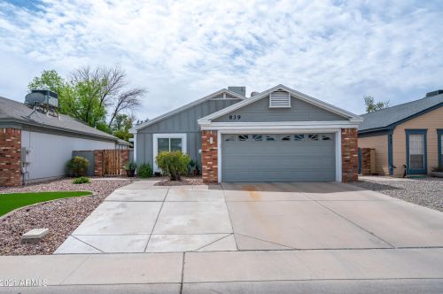 839 Calle Del Norte, Chandler, AZ 85225-0917
