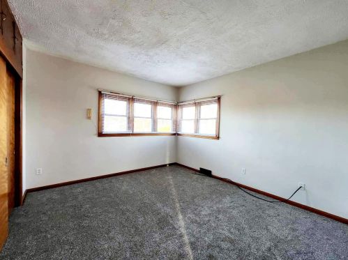 2322 Mechanicsburg Rd, Springfield OH 45503-2526 exterior