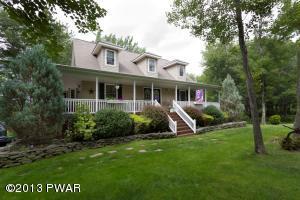 114 Falcon Ln, Canadensis, PA 18325-4745