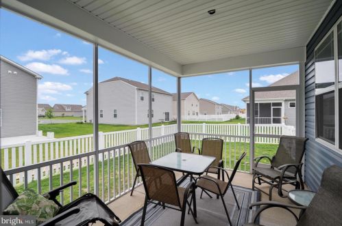 20402 Unionfield Ln, Slaughter Beach DE  19963-3940 exterior