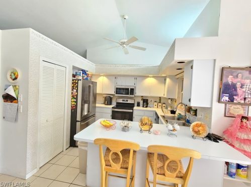 113 Robert Ave, Lehigh Acres FL  33936-1619 exterior