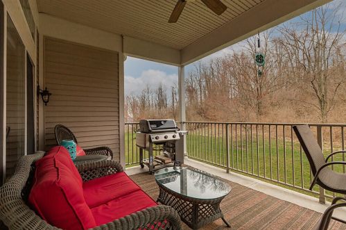 442 Pinnacle Way, Covington KY 41016-1702 exterior