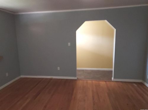 177 Arizona Rd, Babylon NY  11704-2533 exterior