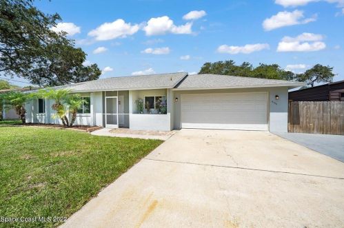 6790 Belfast Ave, Cocoa, FL 32927-3931