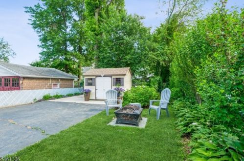 73 Nutley Ave, Nutley NJ  07110-1912 exterior