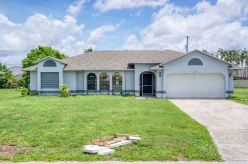 3819 7th Ave, Cape Coral, FL 33914-5326