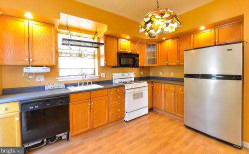 934 Mercer St, Gloucester NJ  08030-1145 exterior
