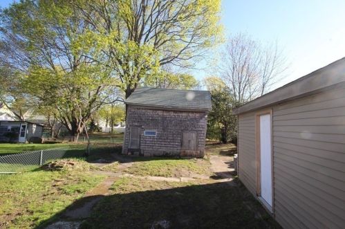 32 Winter St, Taunton MA  02780-1922 exterior