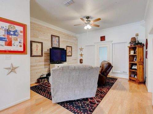 5215 Wedgefield Rd, Granbury TX  76049-4166 exterior