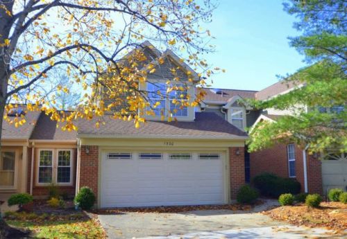 1530 Cohasset Dr, Cincinnati, OH 45255-5105