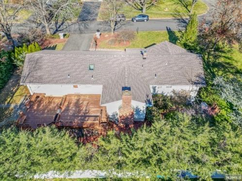 1 Prince Rd, Parsippany NJ  07054-4822 exterior
