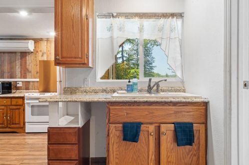 16676 Sharon Way, Grass Valley CA  95949-6603 exterior